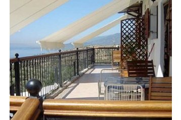 Grecja Privát Afetes, Zewnątrz